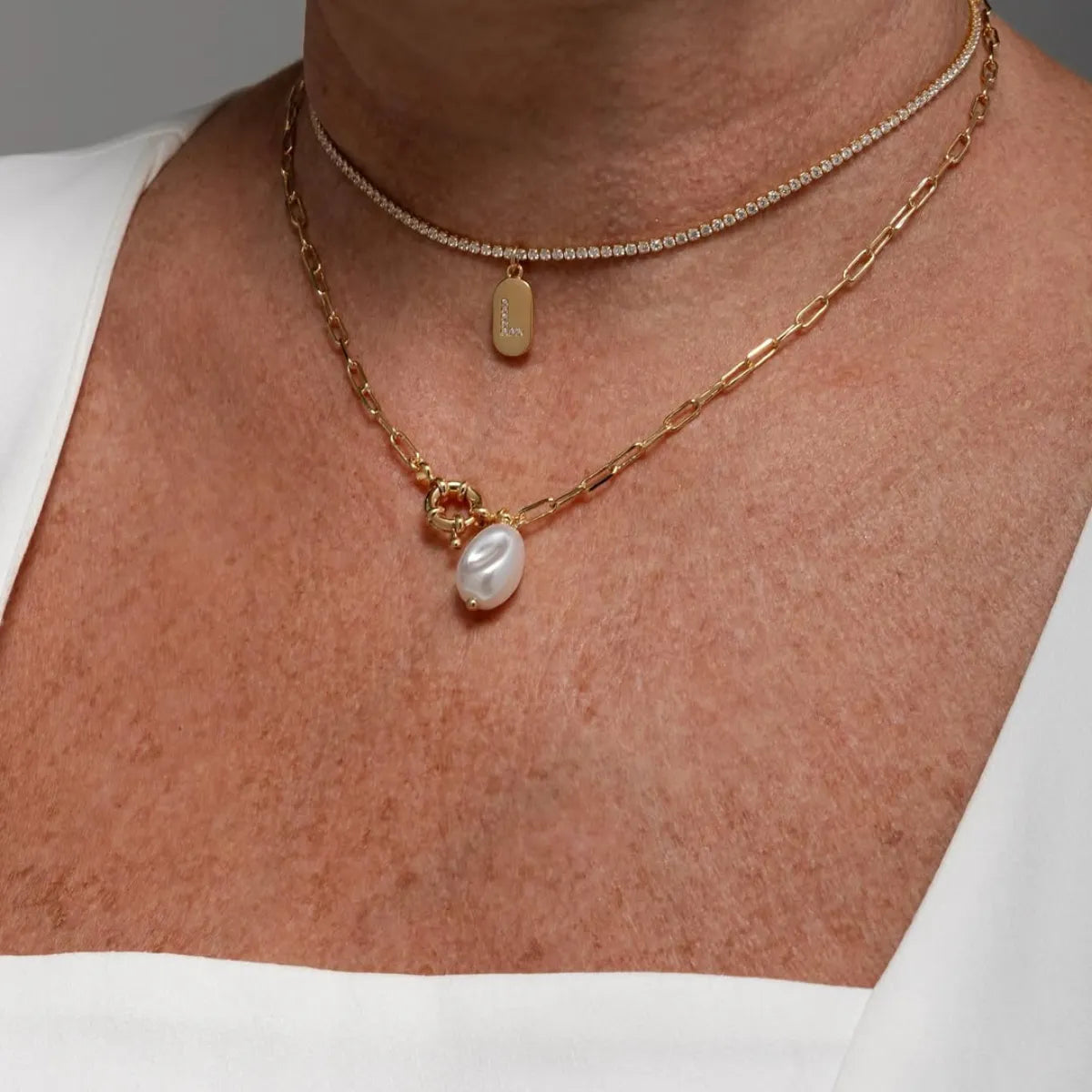 Colar Choker Semijoia Riviera Inicial